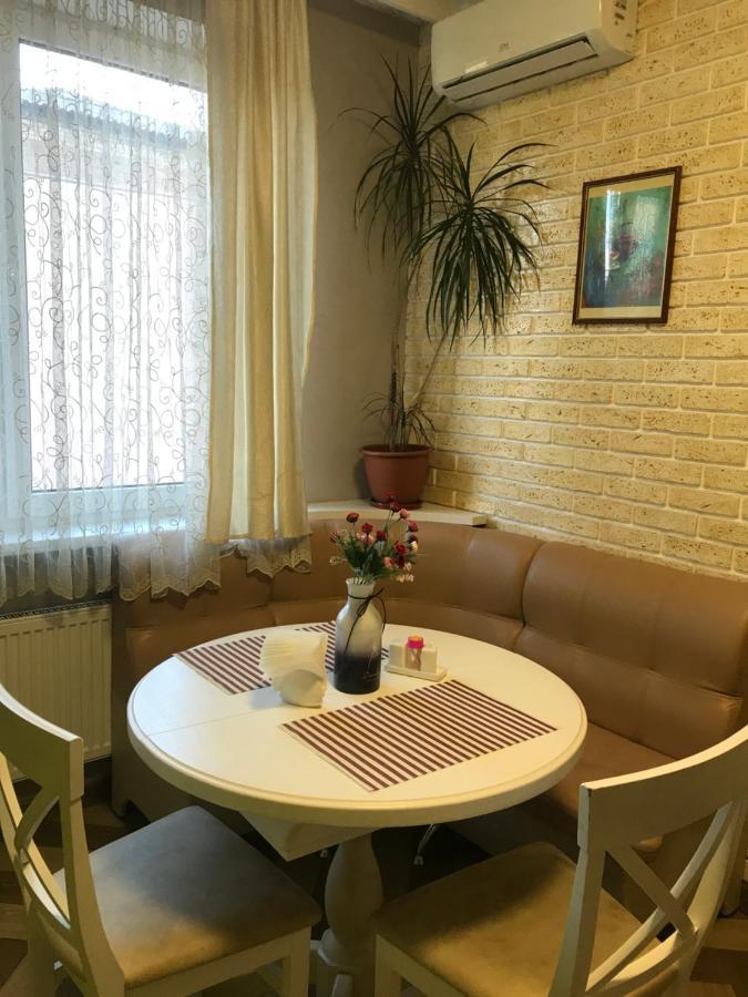 Apartmant In Kpi З Двома Спальнями Kyiv Exterior photo